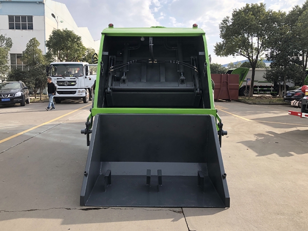 國六東風(fēng)大多利卡 8方 壓縮垃圾車